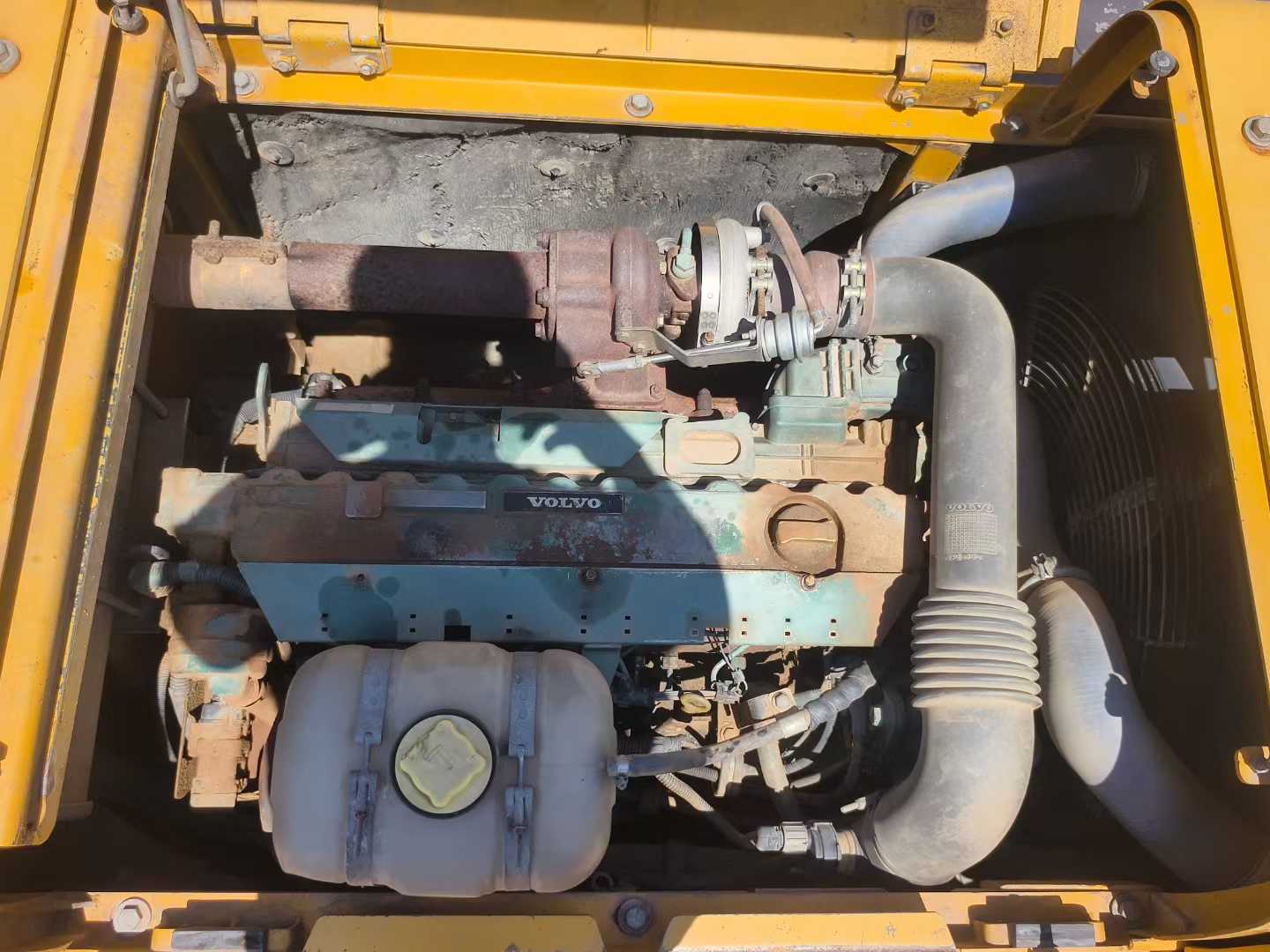 Used Volvo EC20 Excavator 2016 Model / 8