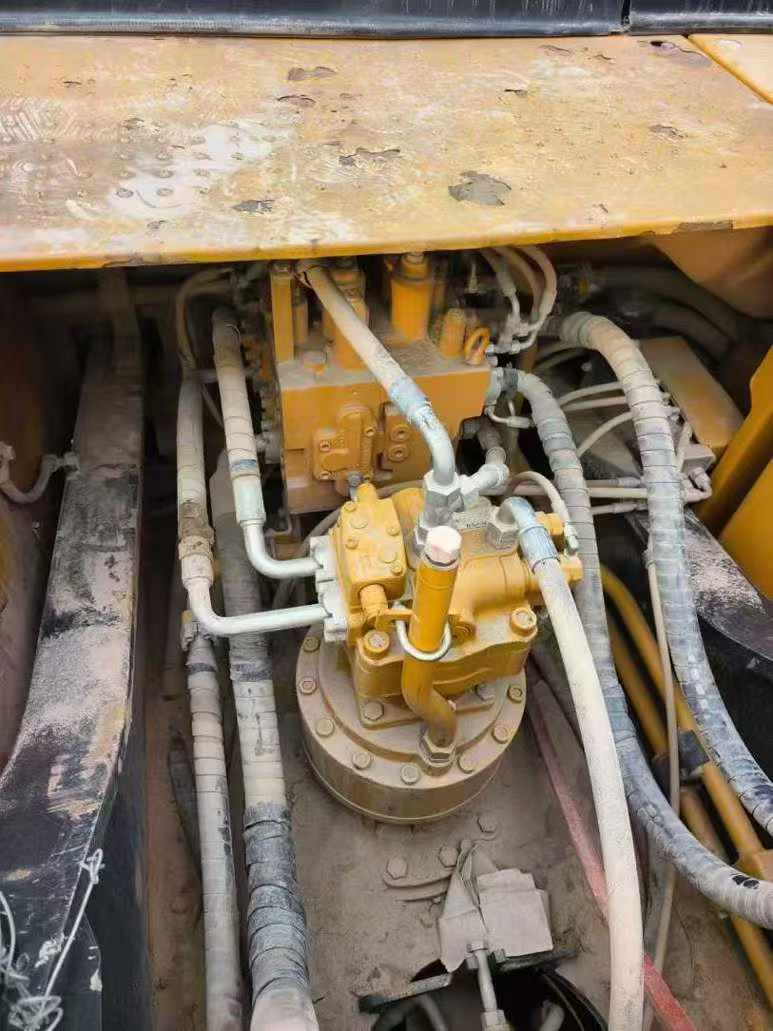 Used Sany SY245H Excavator 2020 Model / 8