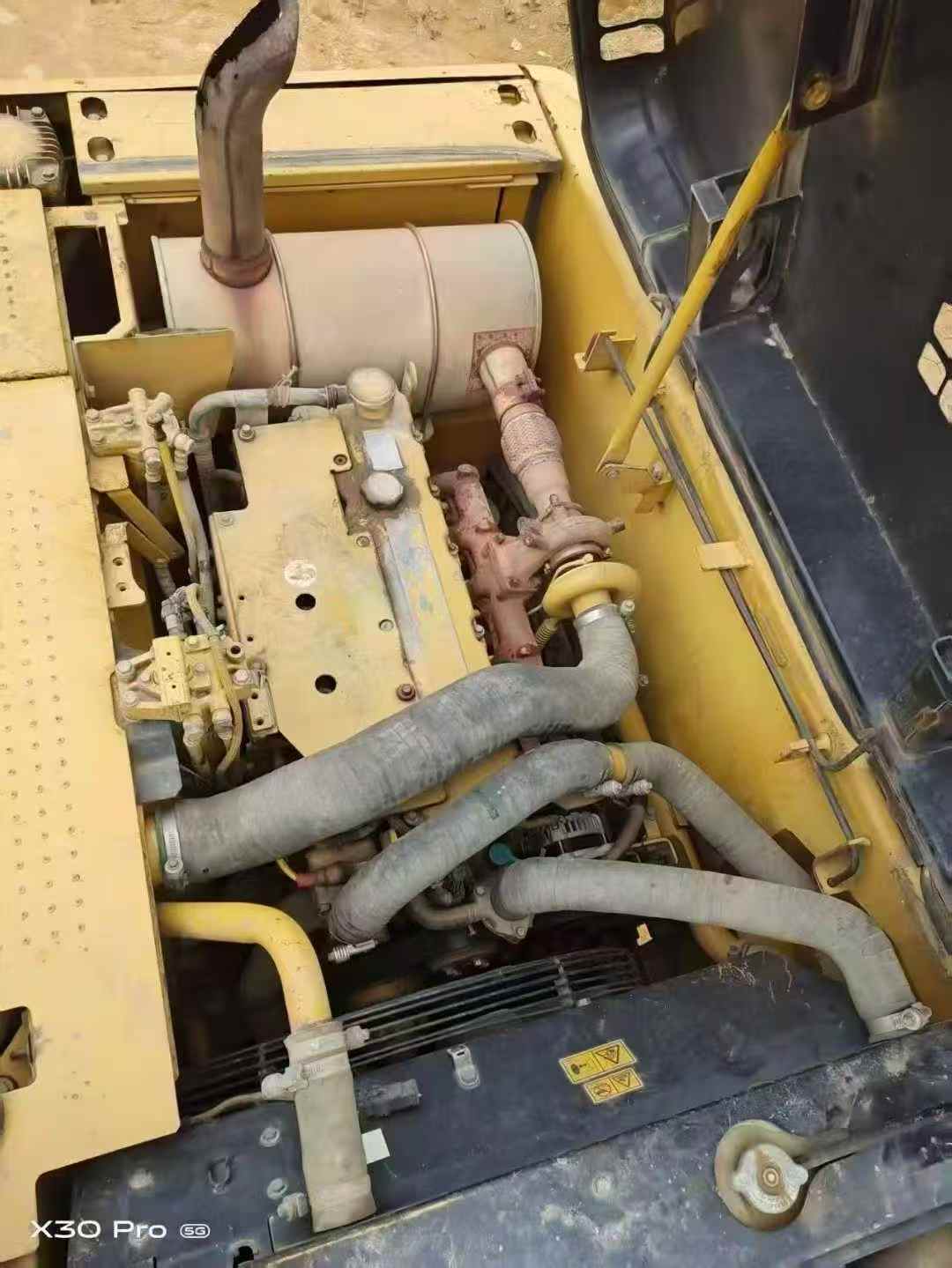 Used Caterpillar 323 Excavator 2016 Model / 4