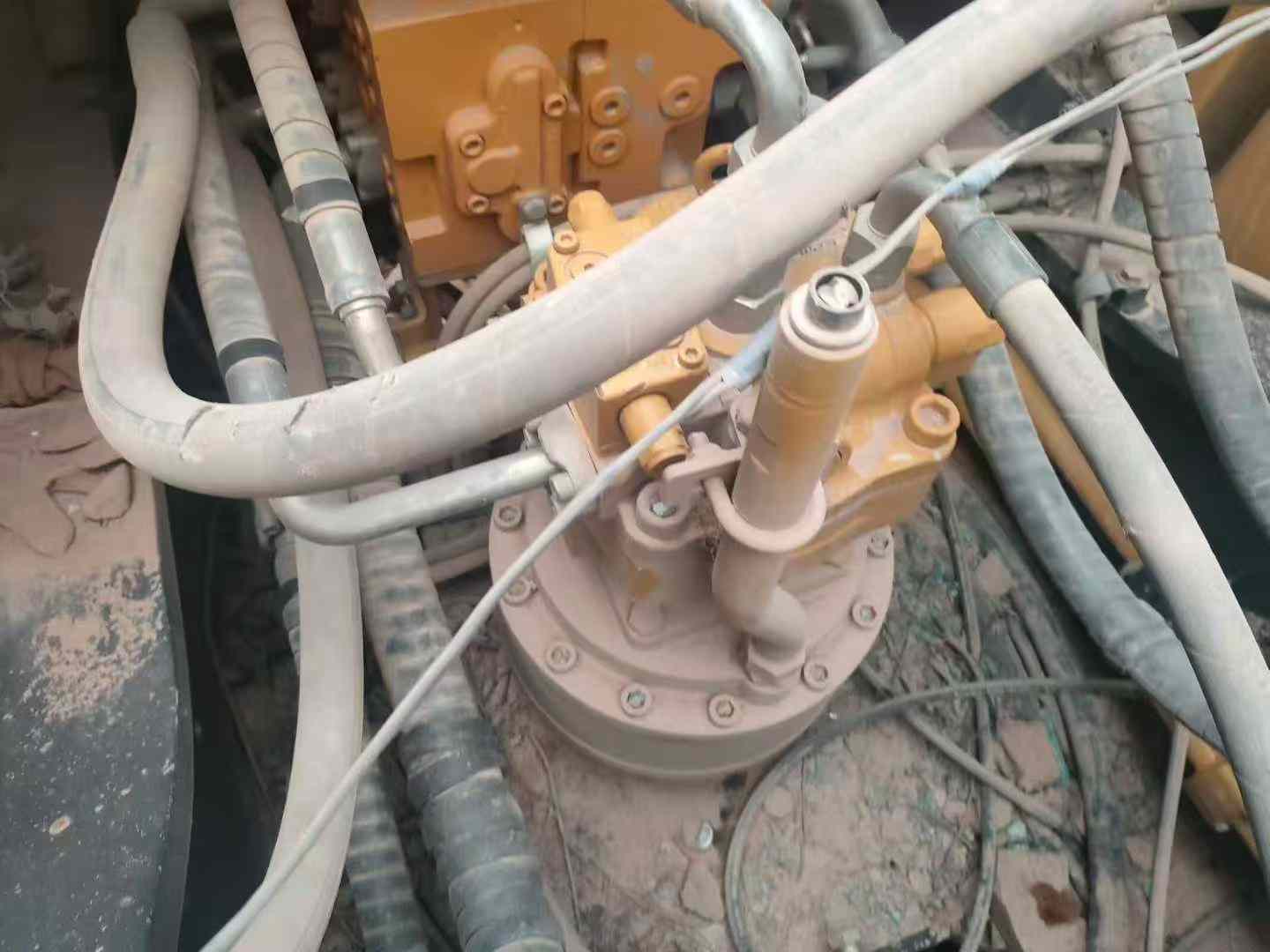 Used Sany SY245H Excavator 2018 Model / 3