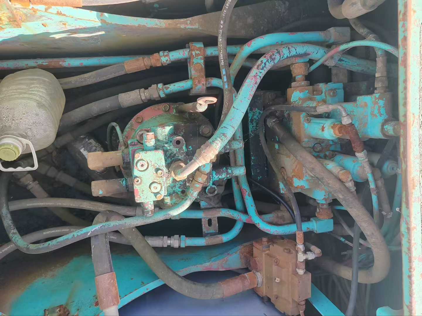 Used Kobelco SK200 Excavator 2016 Model / 4