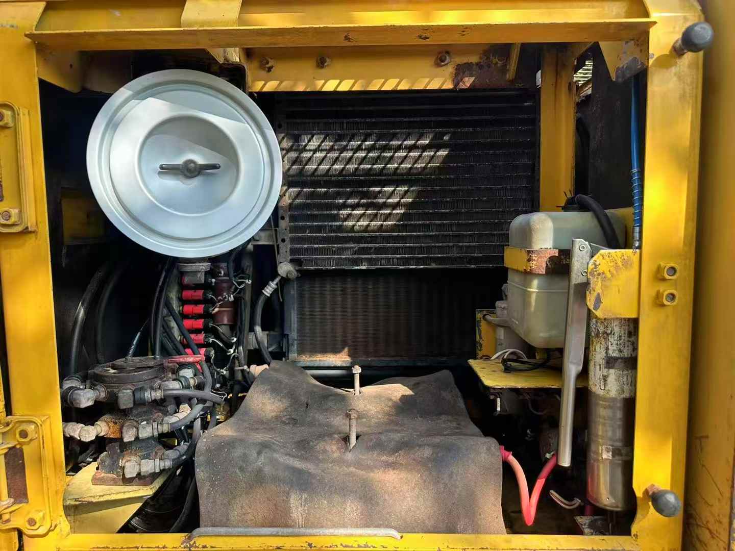 Used Komatsu PC120-6 Excavator 2016 Model / 3