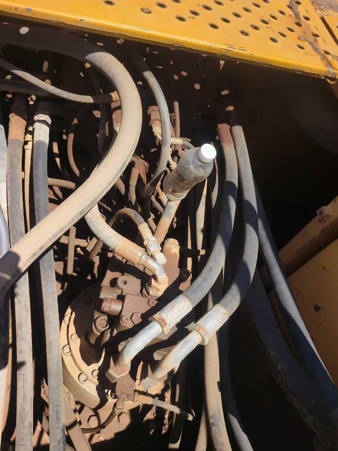 Used Volvo EC20 Excavator 2016 Model / 9