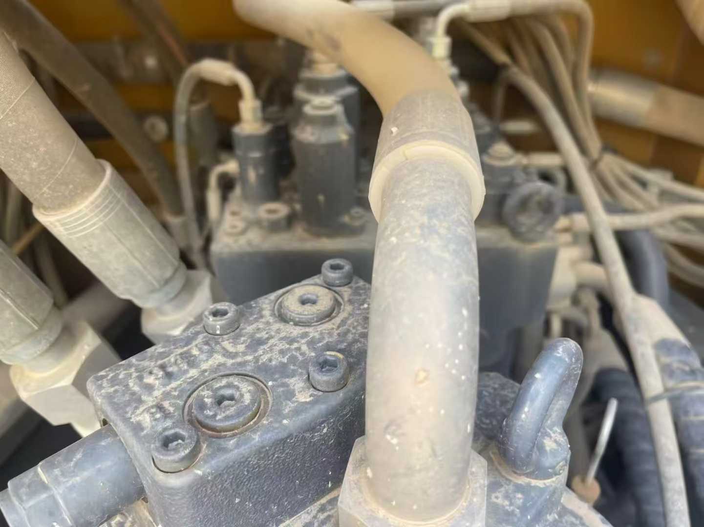 Used XCMG LW200 Excavator 2018 Model / 6