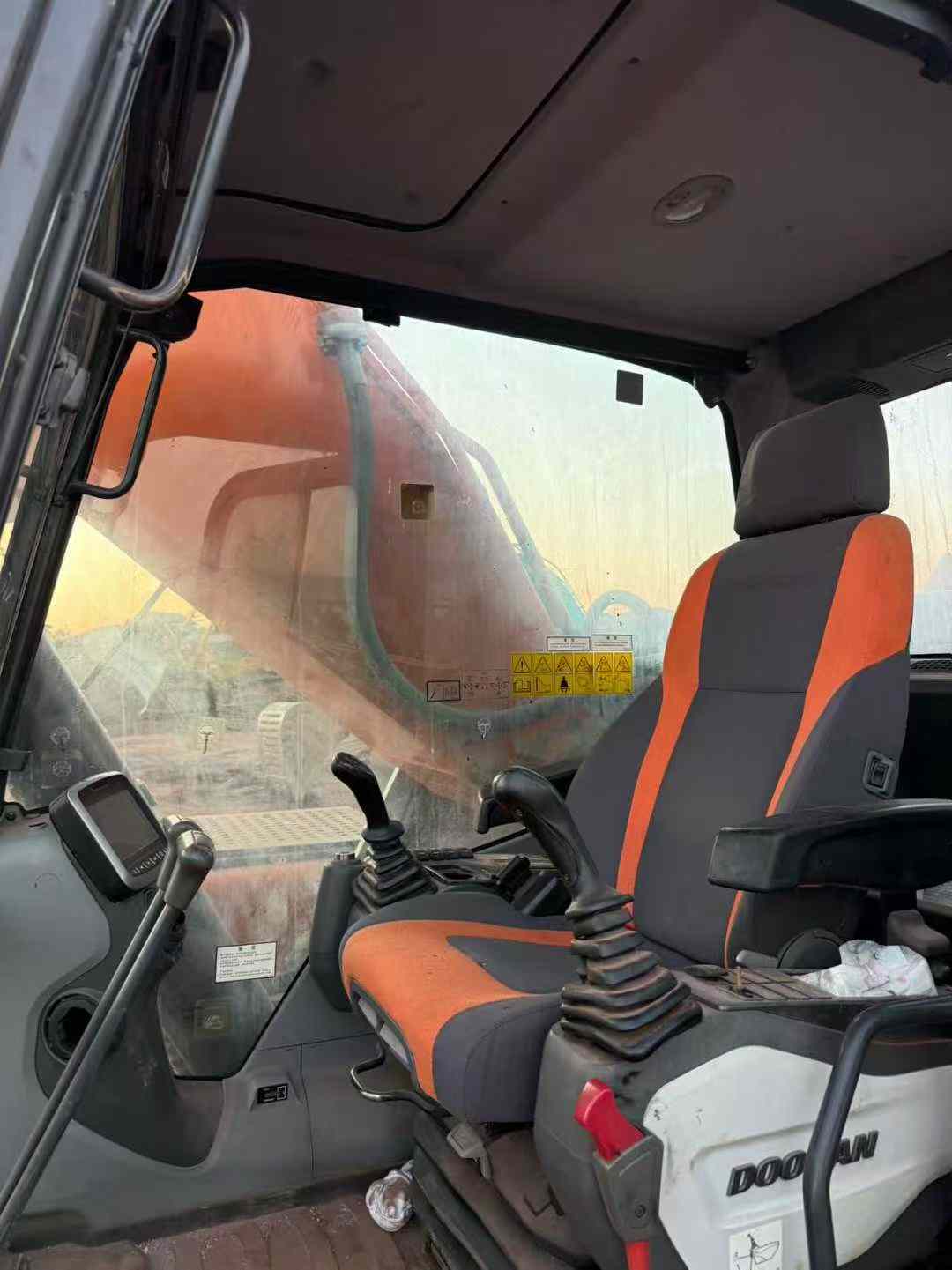 Used Doosan DX80 Excavator 2023 Model / 8