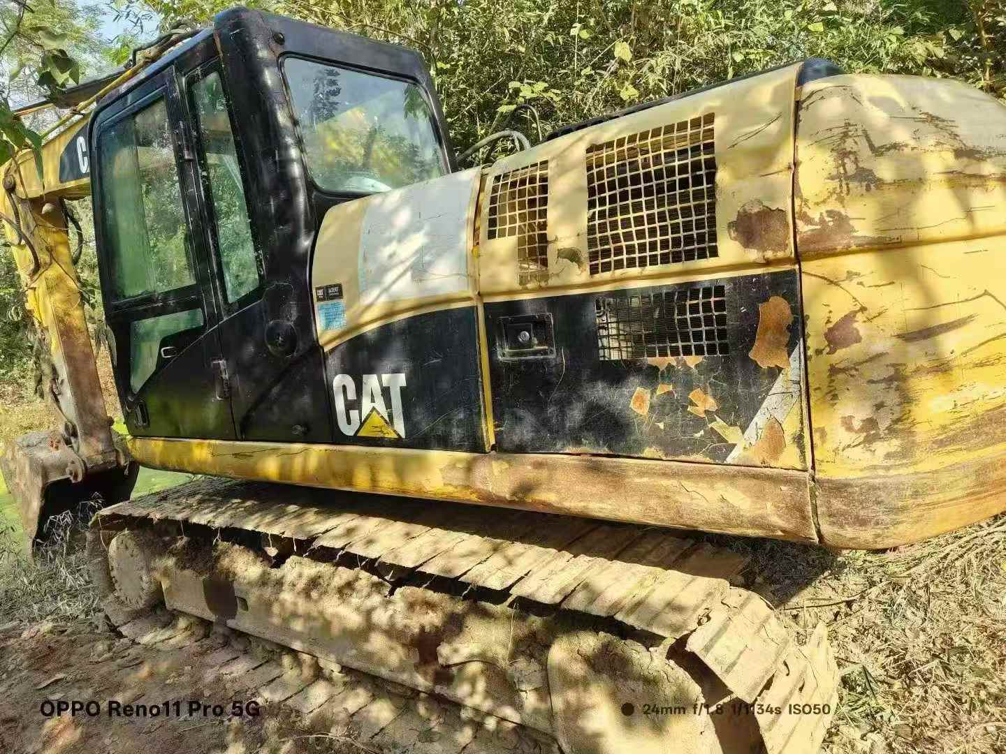 Used Caterpillar 320D Excavator 2016 Model / 3