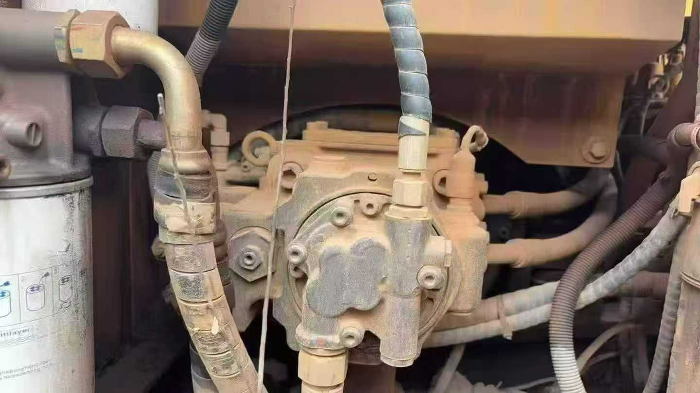 Used Sany SY135 Excavator 2019 Model / 4