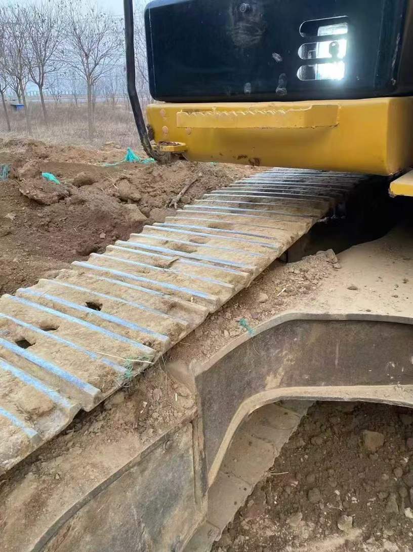 Used Caterpillar 329D Excavator 2016 Model / 5