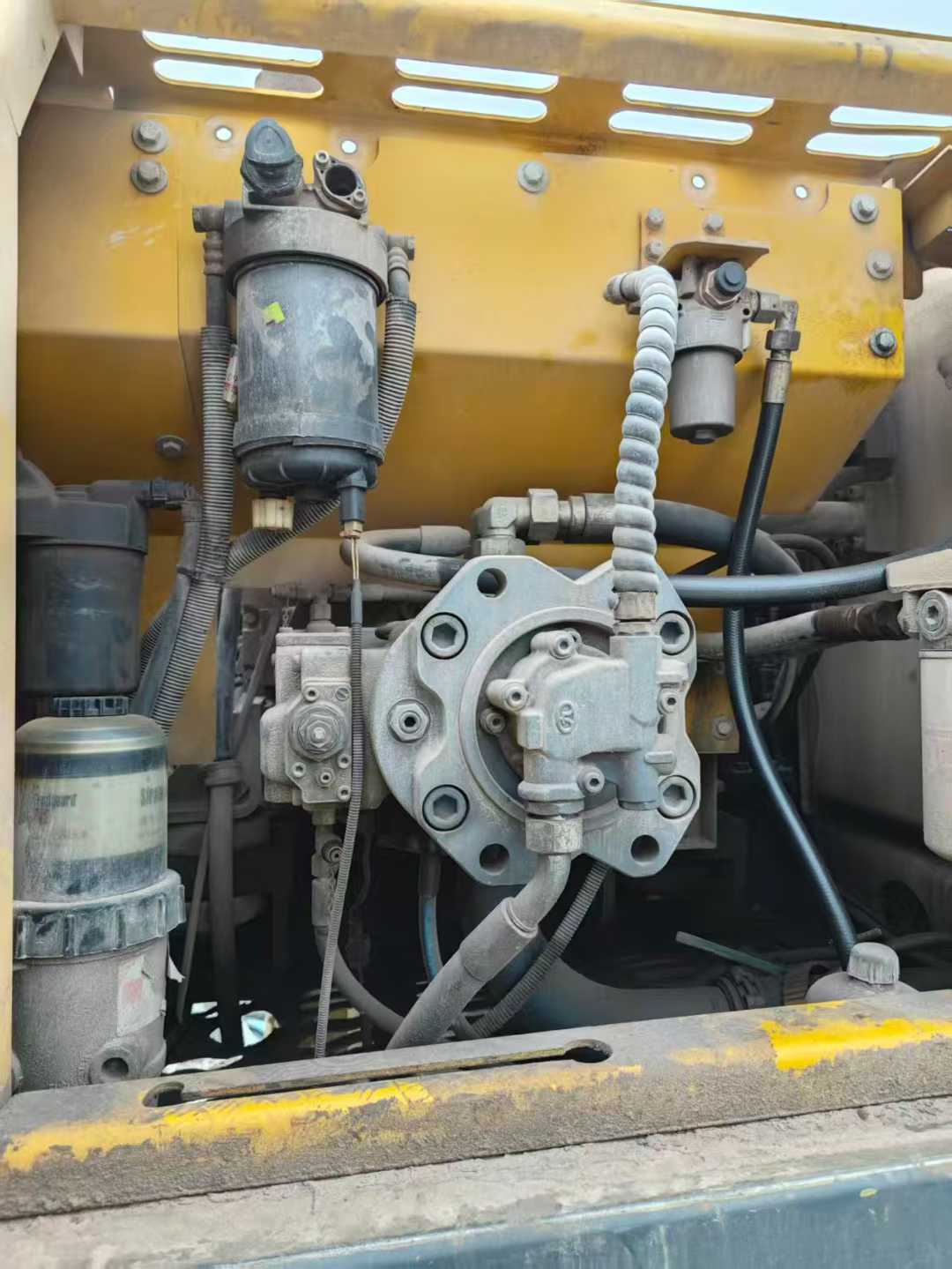 Used XCMG LW200 Excavator 2016 Model / 7