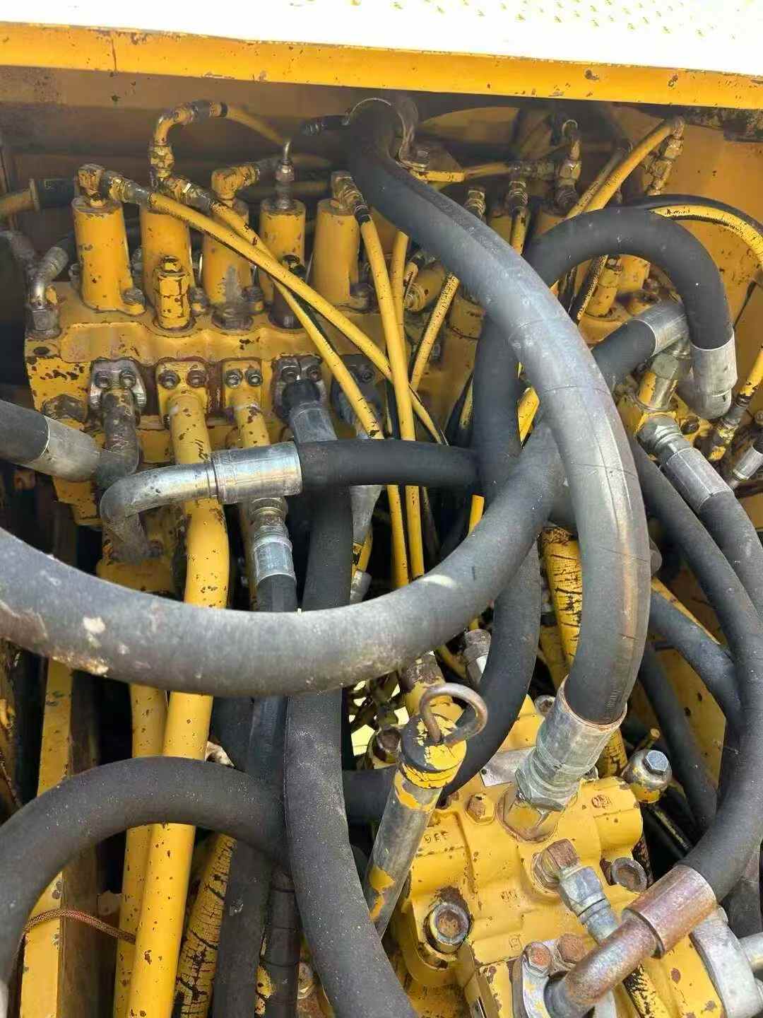 Used Caterpillar CT20 Excavator 2016 Model / 5