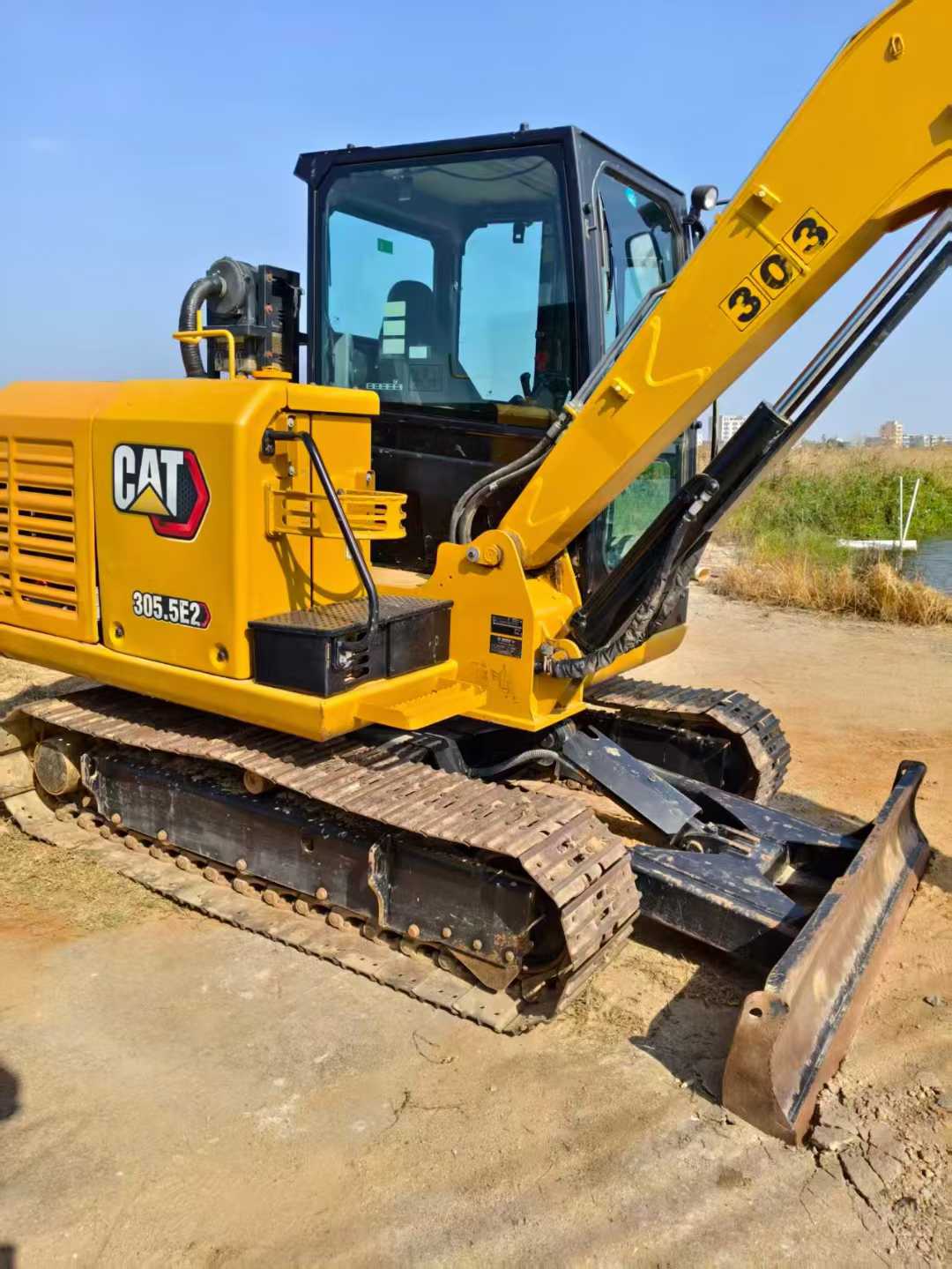 Used Caterpillar 305.5 Excavator 2021 Model / 4