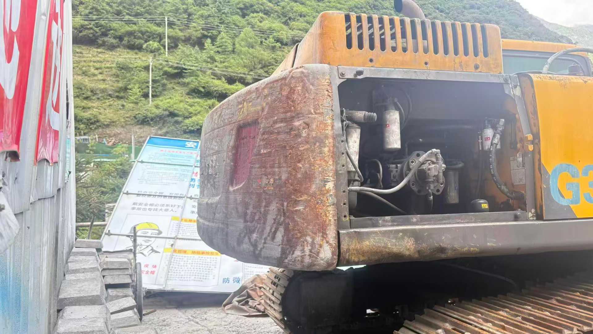 Used Volvo EW50 Excavator 2018 Model / 4