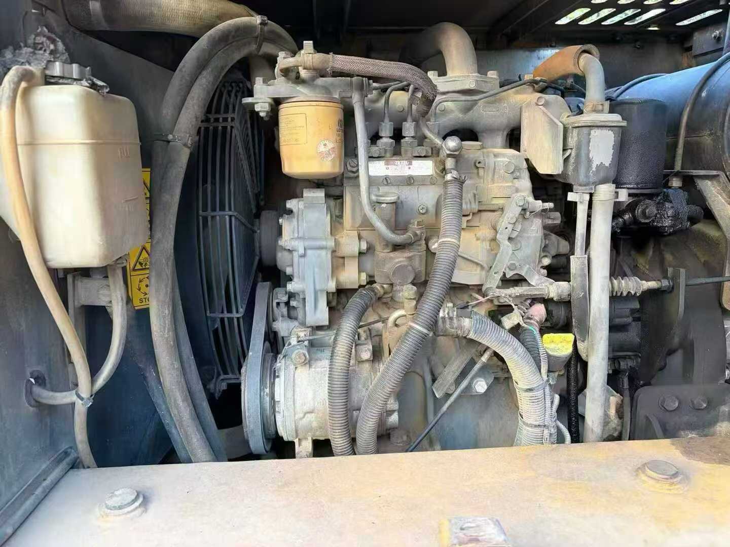 Used XCMG XE80 Excavator 2015 Model / 4