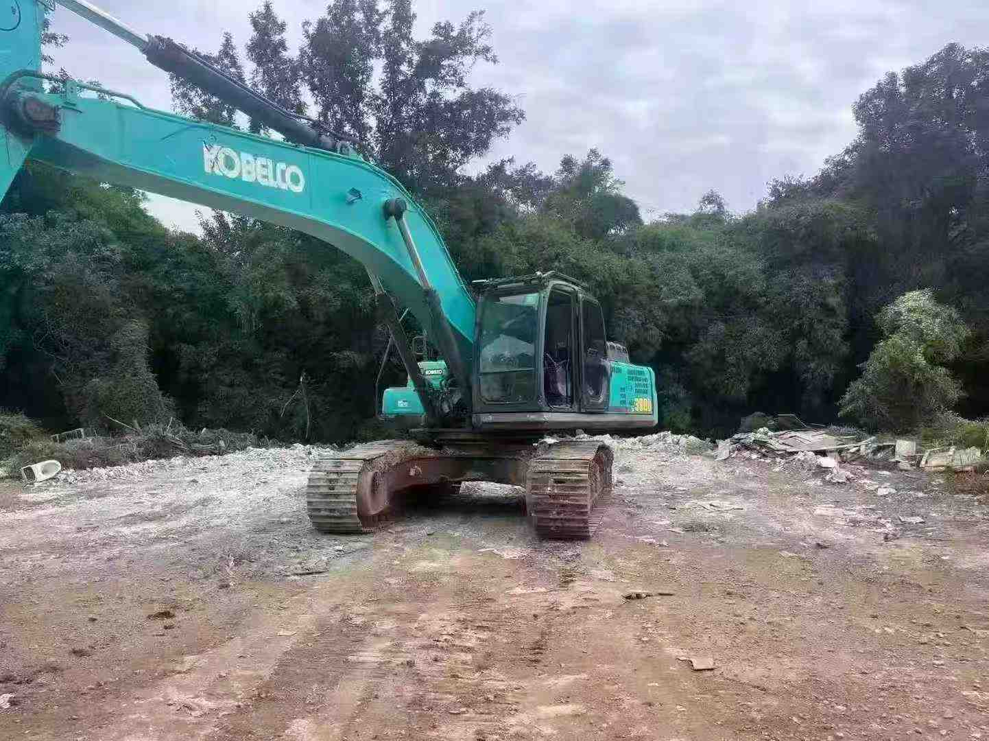 Used Kobelco SK380D Excavator 2016 Model / 9