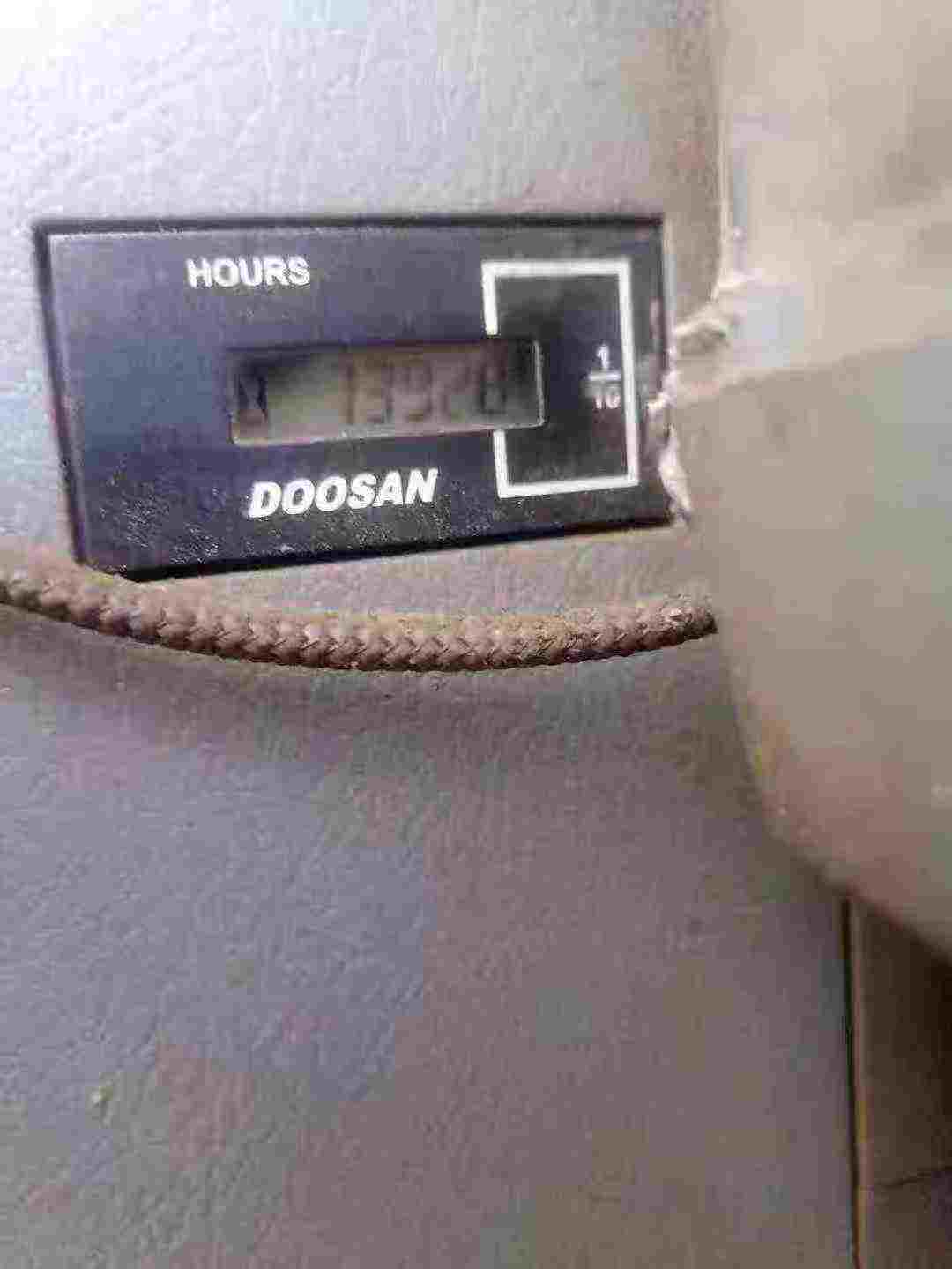 Used Doosan DH130LC-V Excavator 2019 Model / 5