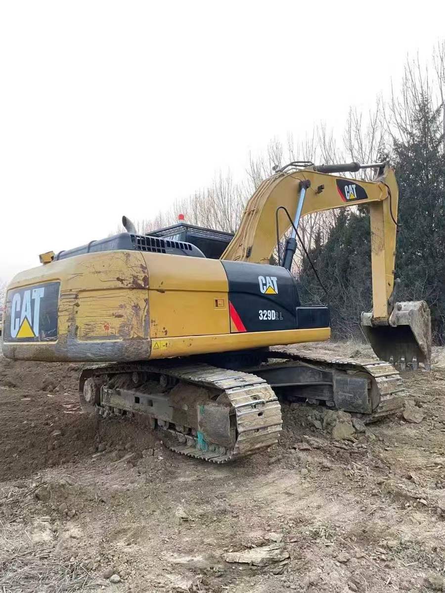 Used Caterpillar 329D Excavator 2016 Model / 8