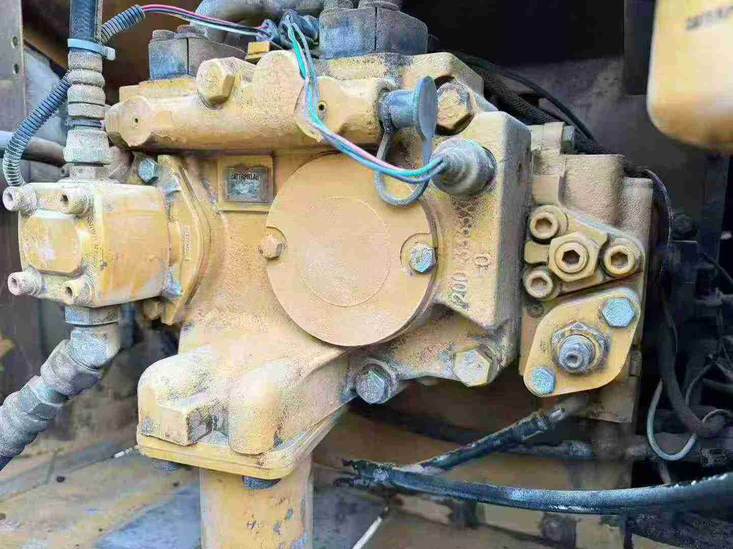 Used Caterpillar 320D Excavator 2016 Model / 8