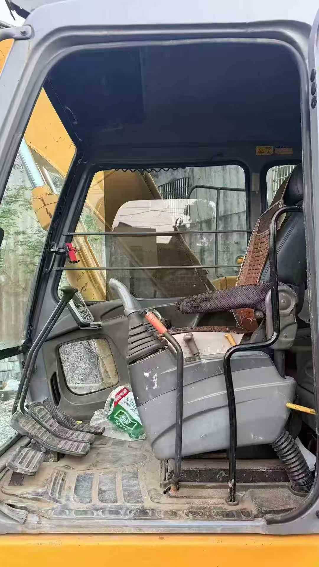 Used Kato 18VX-N Excavator 2016 Model / 7