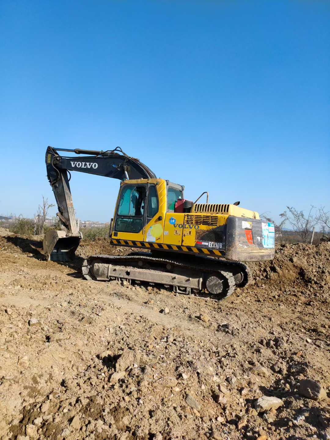 Used Volvo EW210C Excavator 2016 Model