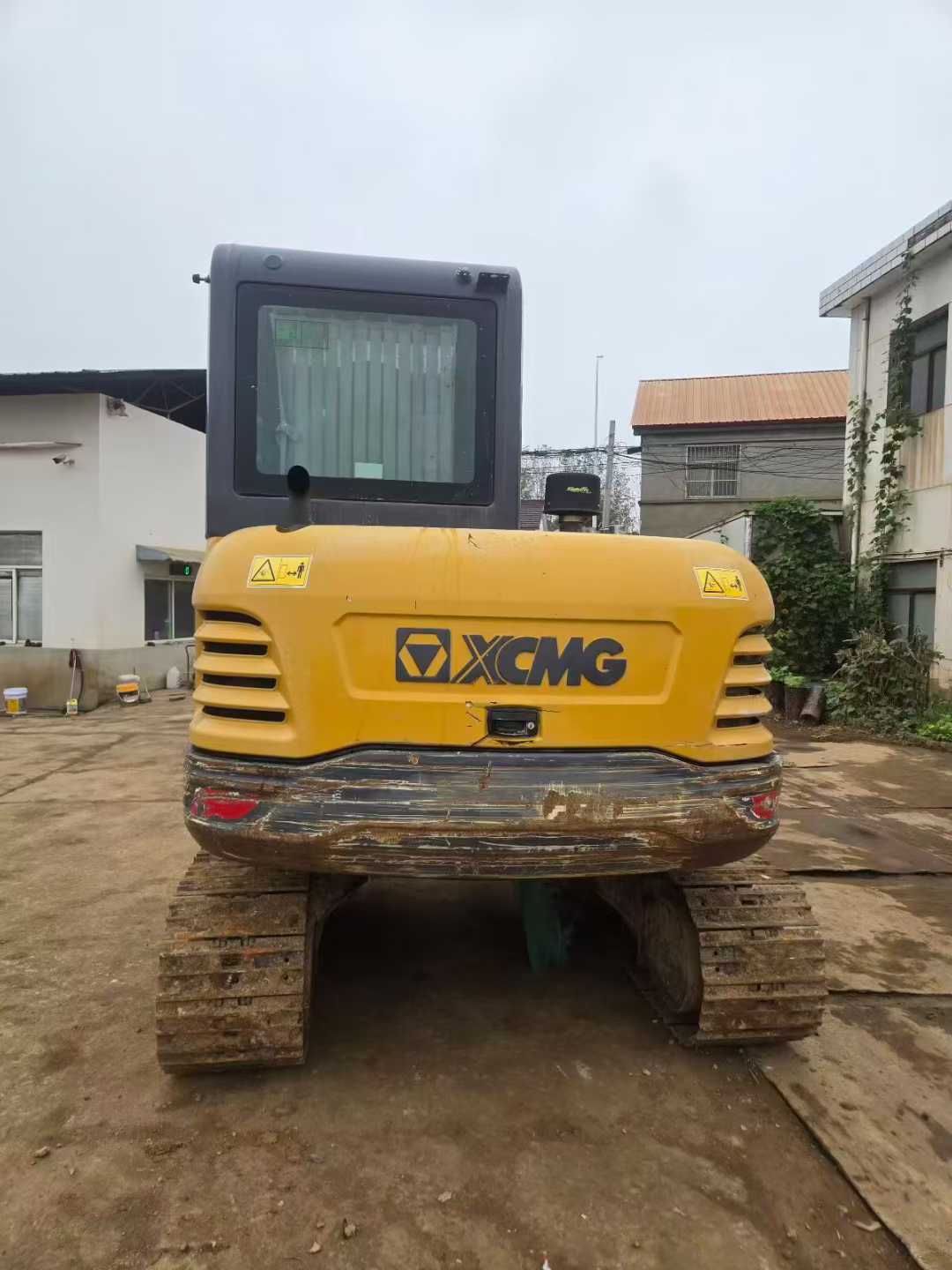 Used XCMG XE60 Excavator 2022 Model / 4