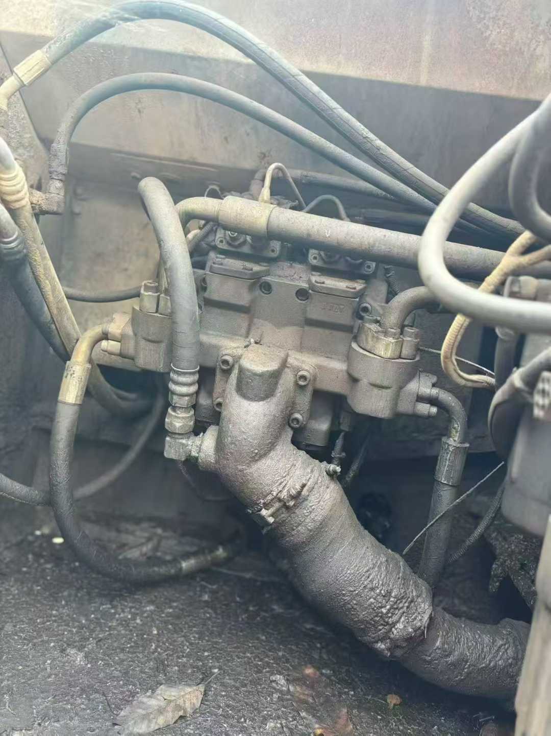 Used Hitachi ZX240 Excavator 2016 Model / 6