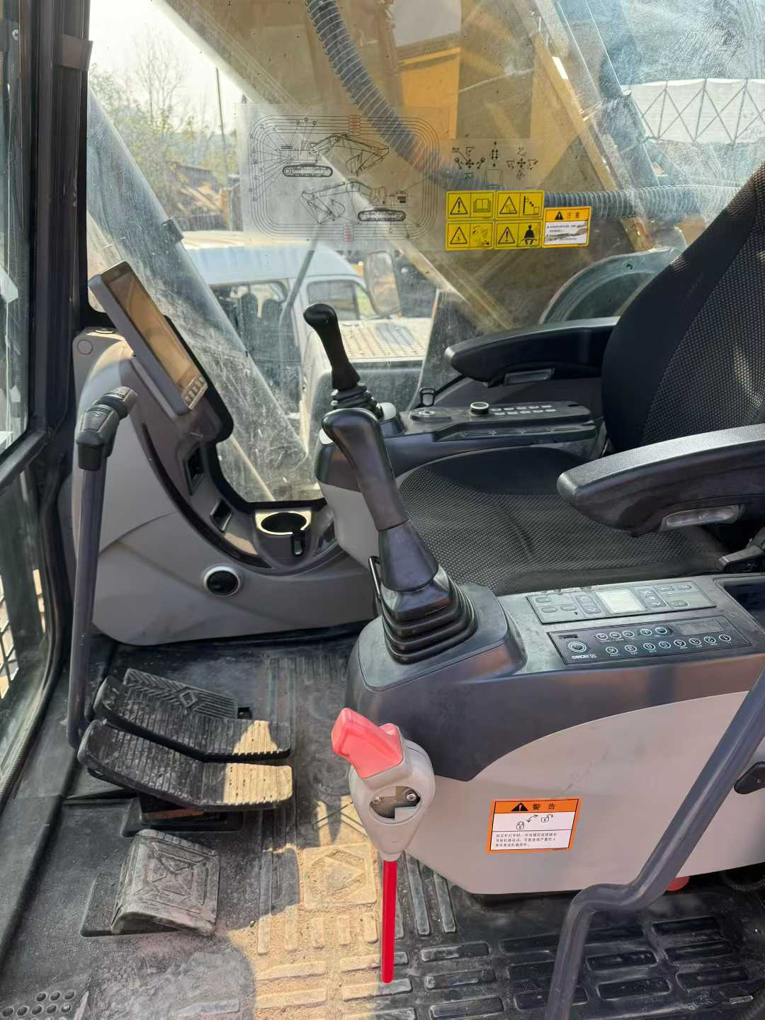 Used XCMG LW550KV Excavator 2021 Model / 7