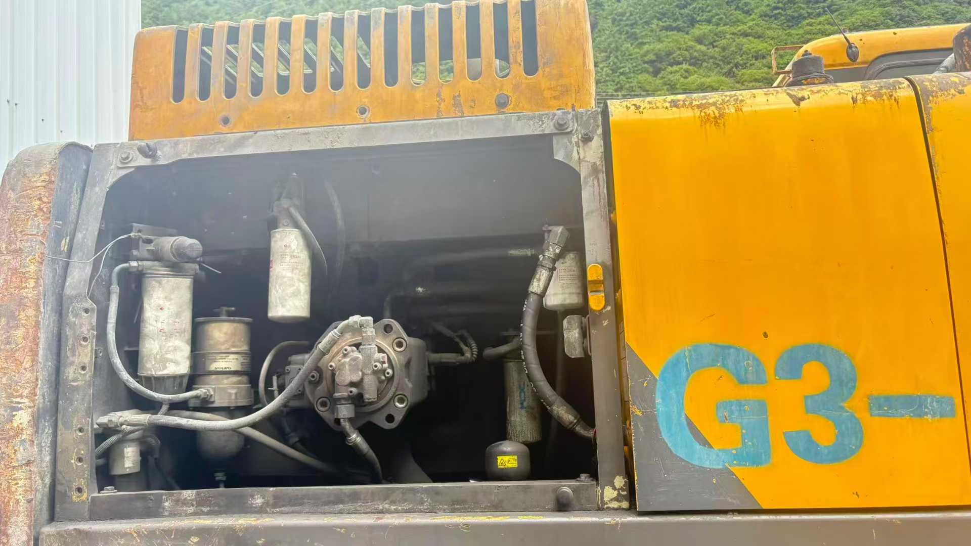 Used Volvo EW50 Excavator 2018 Model / 5