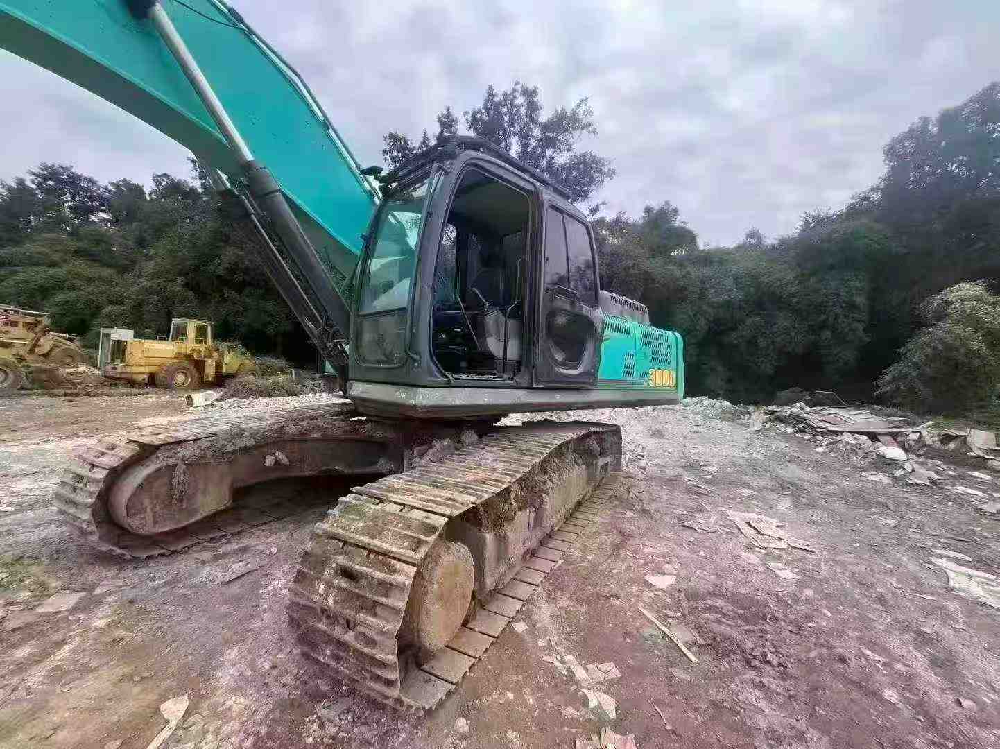 Used Kobelco SK380D Excavator 2016 Model