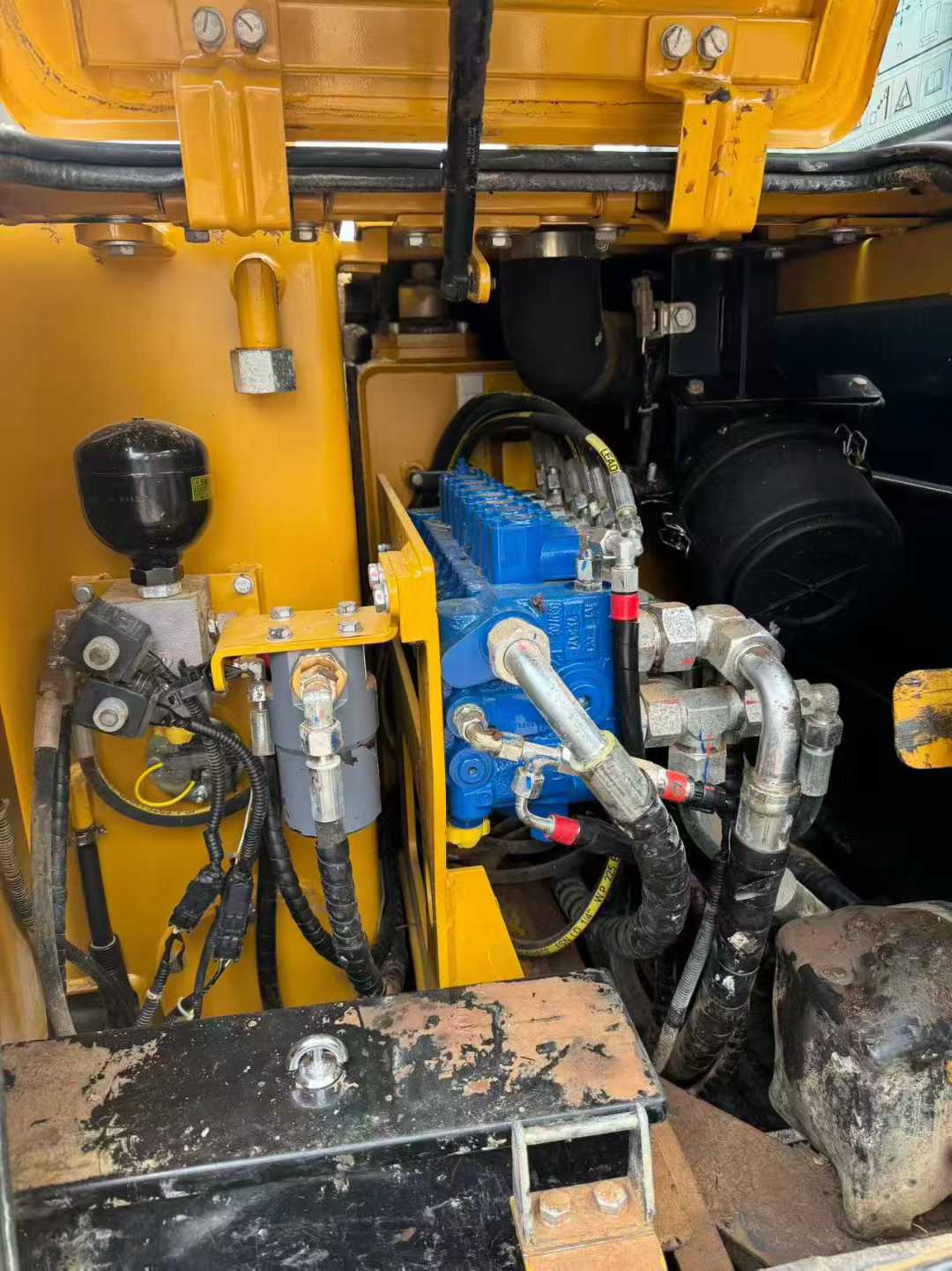 Used Sany SY55 Excavator 2016 Model / 8