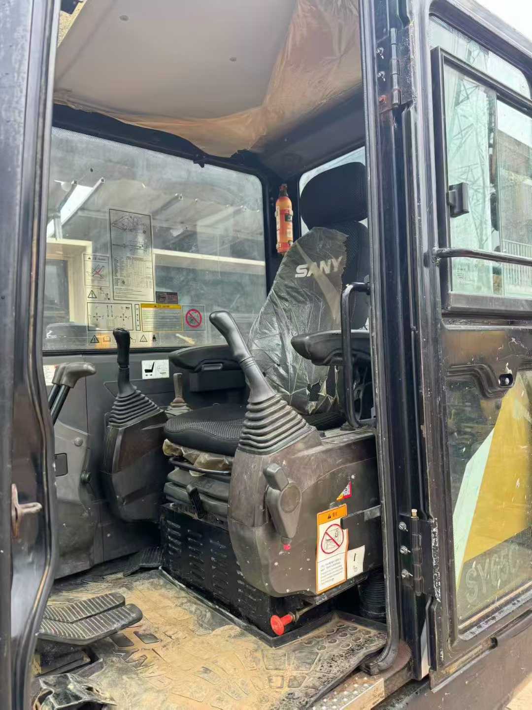 Used Sany SY55 Excavator 2016 Model / 4