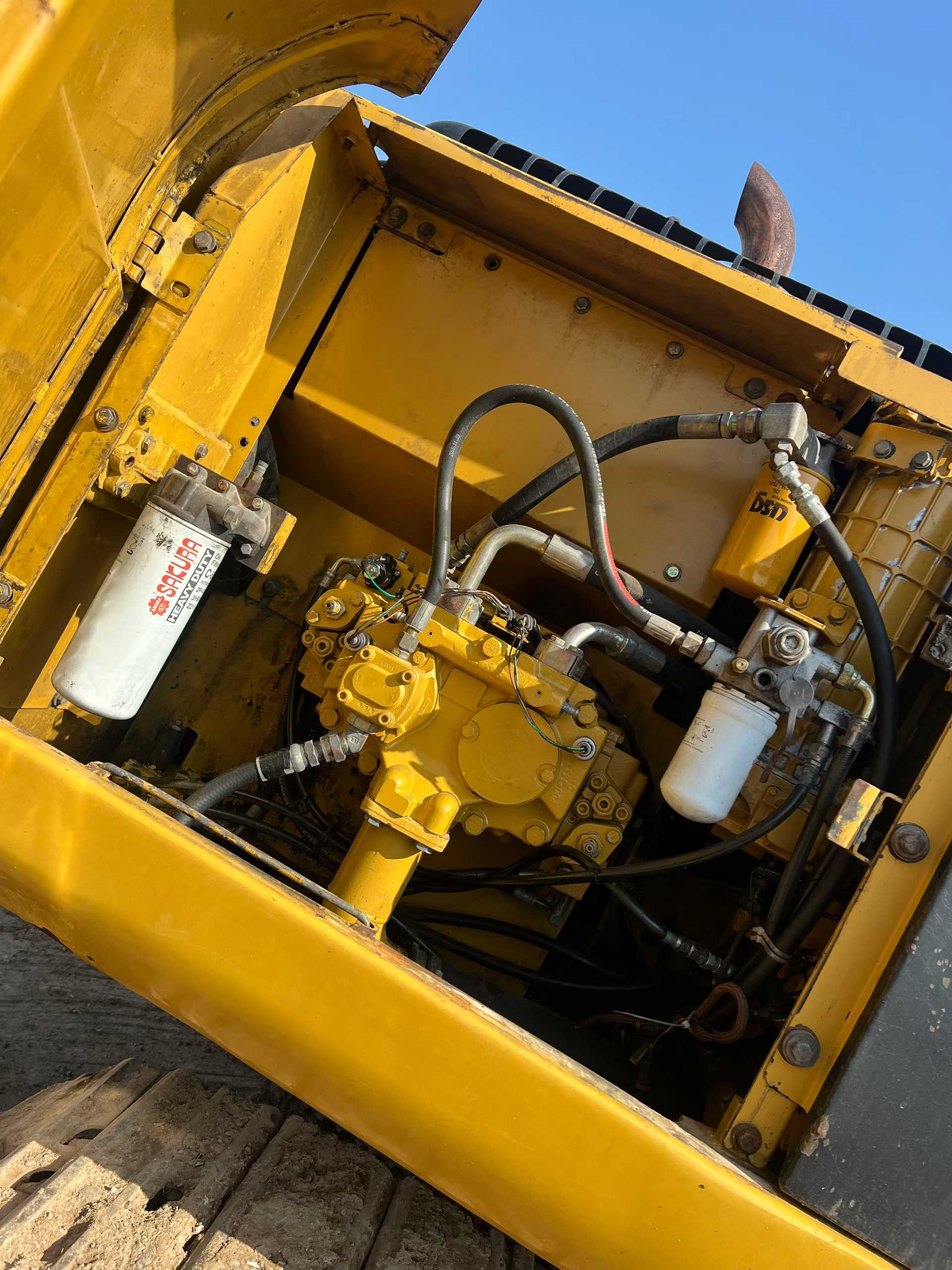 Used Caterpillar 320D Excavator 2016 Model / 5