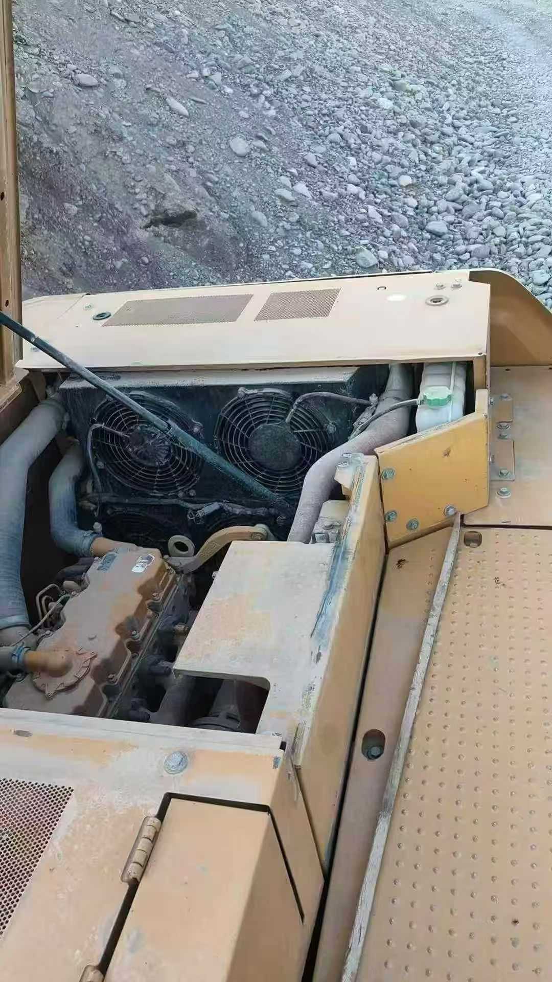 Used Caterpillar 330L Excavator 2020 Model / 3