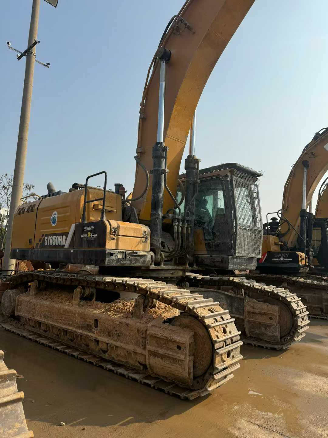 Used Sany SY650H Excavator 2022 Model / 4