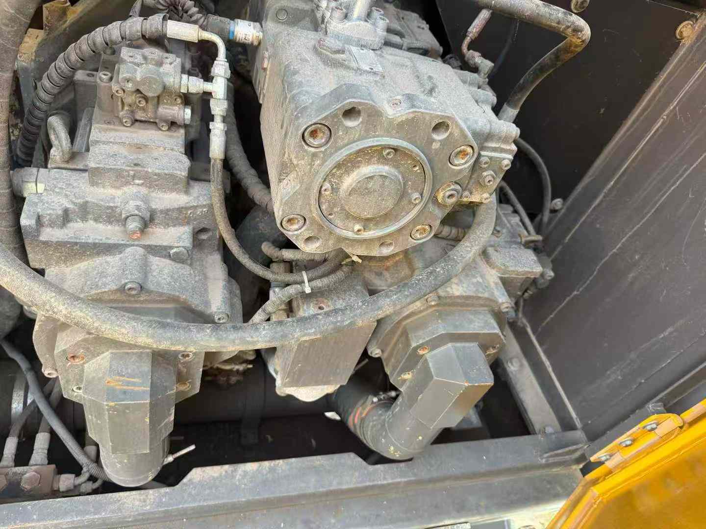 Used Volvo EW50 Excavator 2018 Model / 5