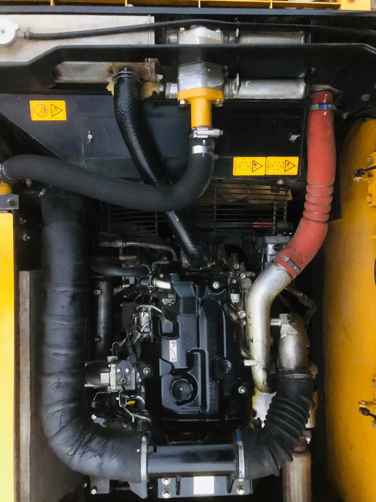 Used Kato HD820V Excavator 2016 Model / 4