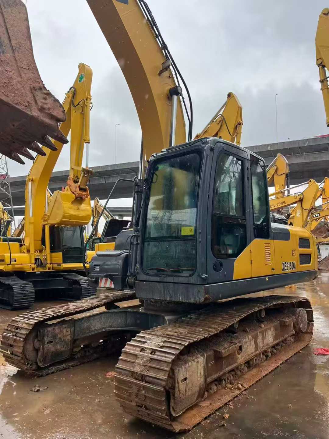 Used XCMG LW200 Excavator 2020 Model / 3