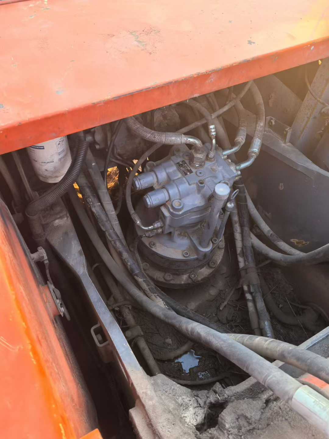 Used Hitachi ZX200-3G Excavator 2016 Model / 9