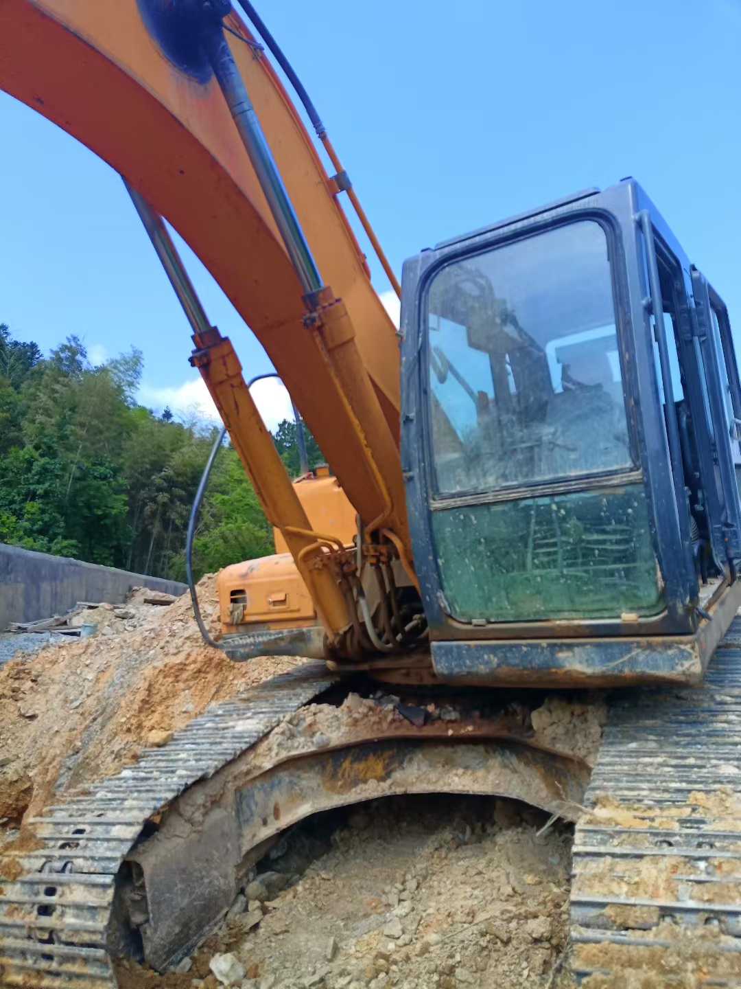 Used Hyundai R215VSN Excavator 2014 Model