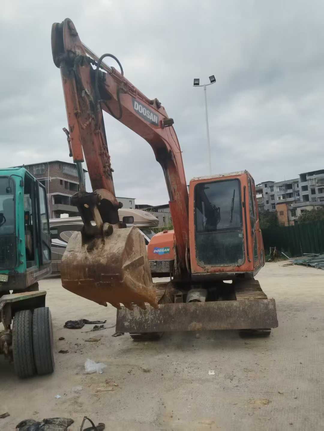 Used Doosan DH70 Excavator 2016 Model / 3
