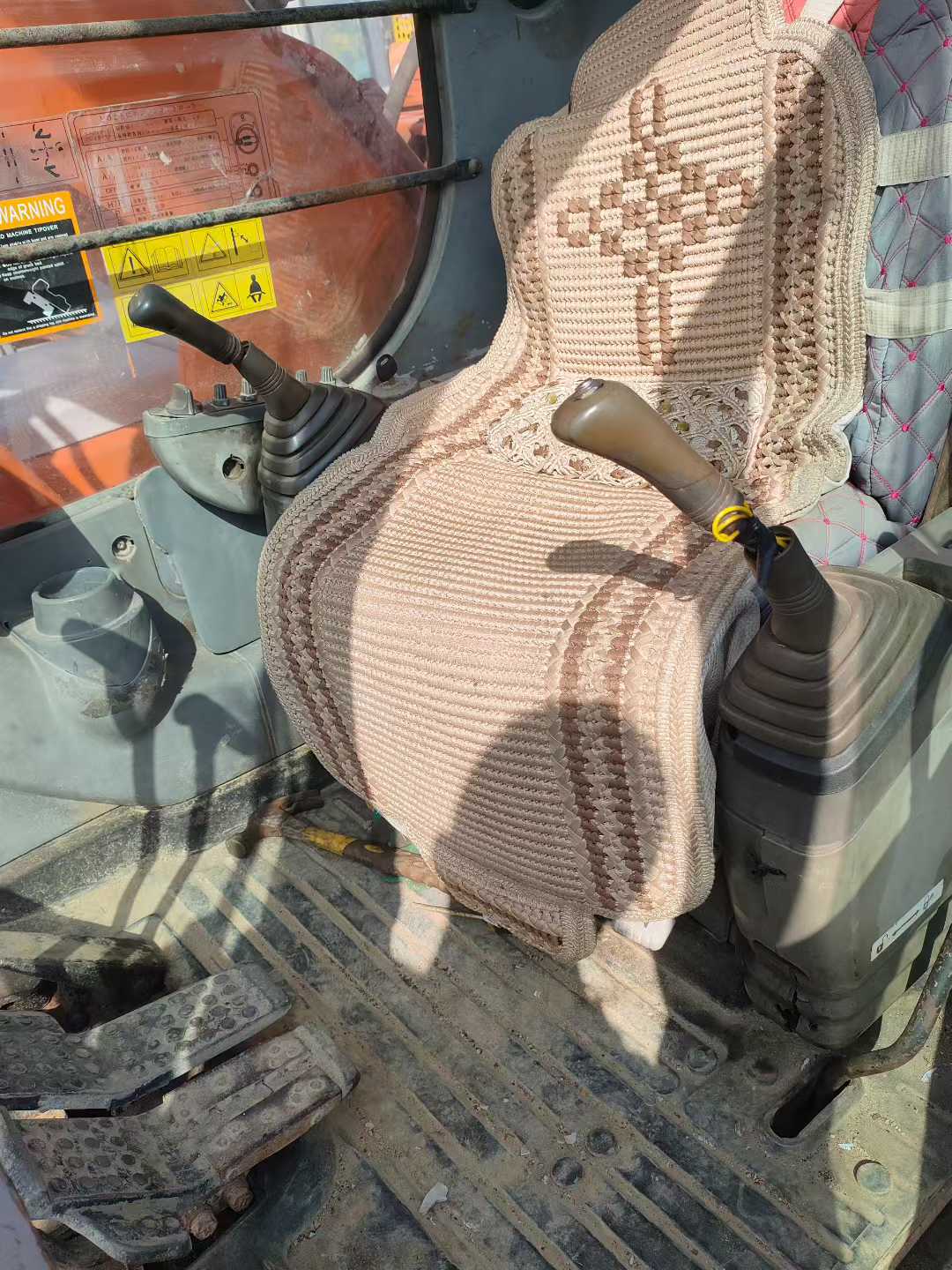 Used Hitachi ZAXIS200 Excavator 2016 Model / 4