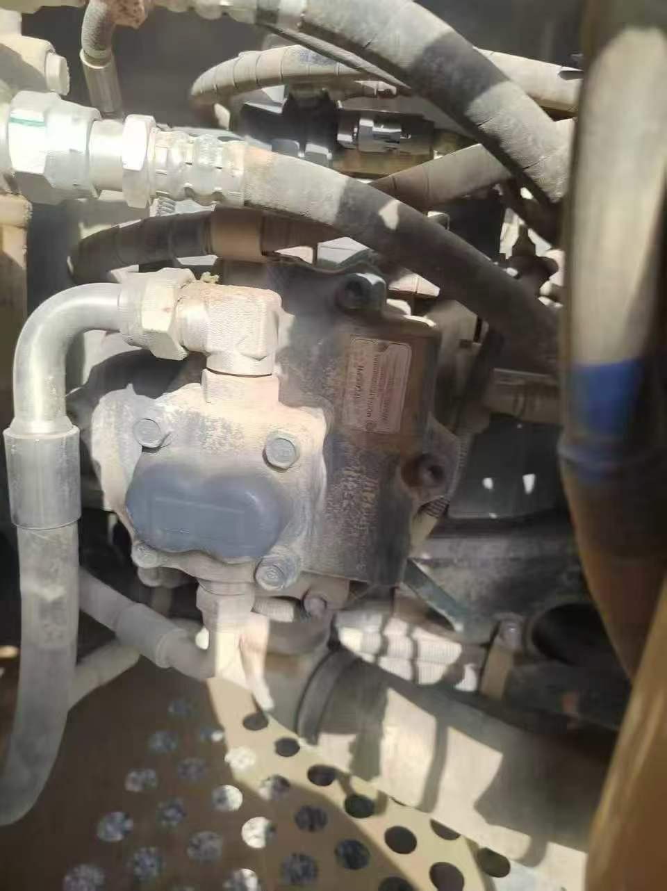 Used Hitachi ZAXIS200 Excavator 2024 Model / 4