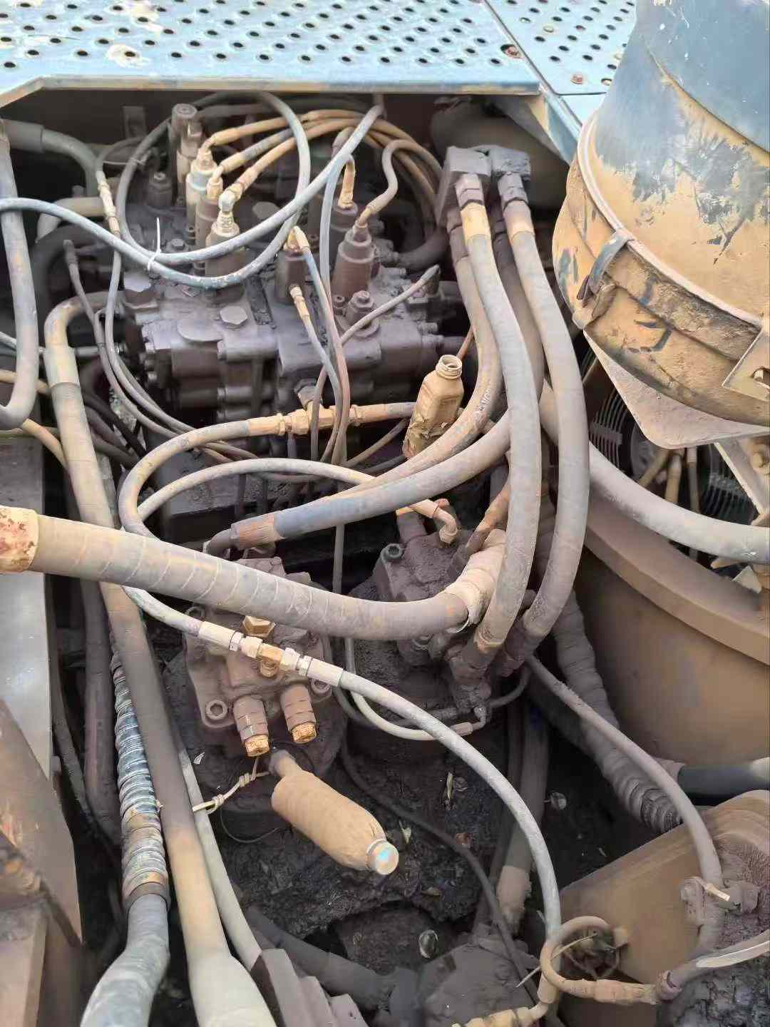 Used Volvo ECR38 Excavator 2017 Model / 3