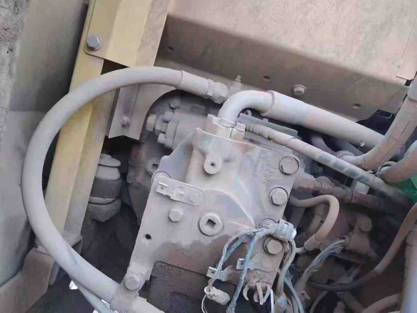 Used Komatsu PC130 Excavator 2016 Model / 7