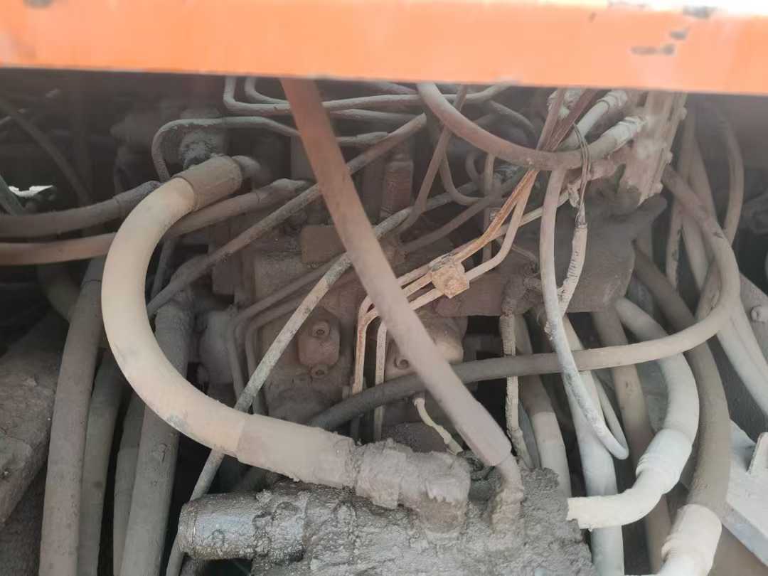 Used Hitachi ZAXIS200 Excavator 2016 Model / 4