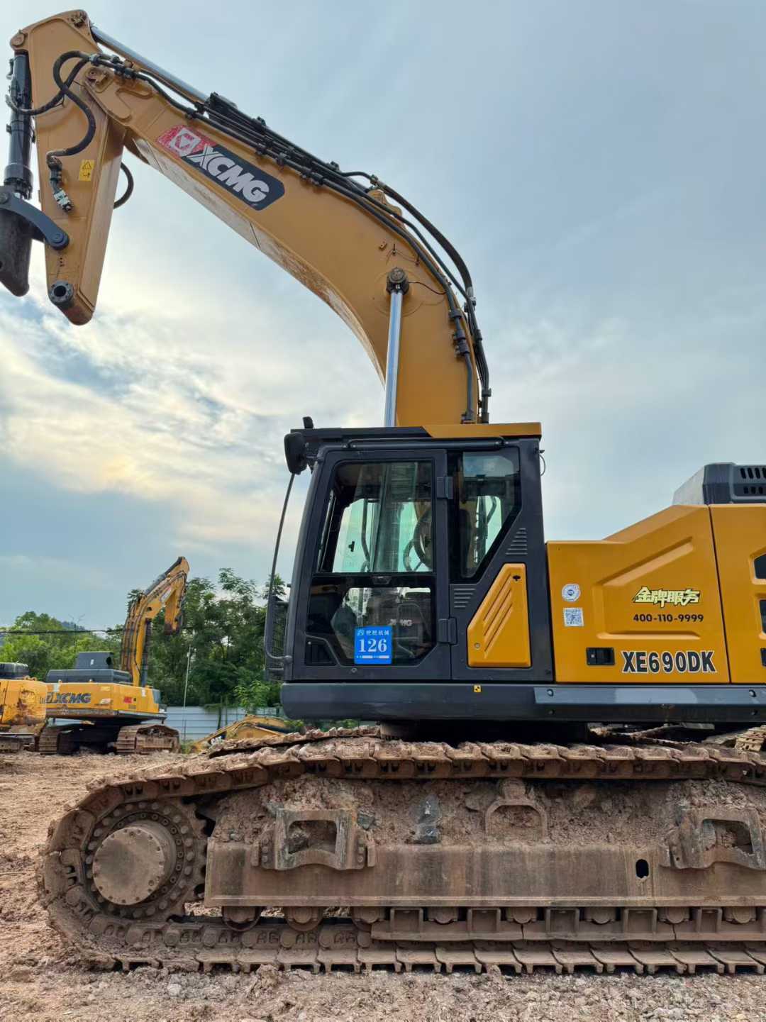 Used XCMG XE60 Excavator 2022 Model / 8