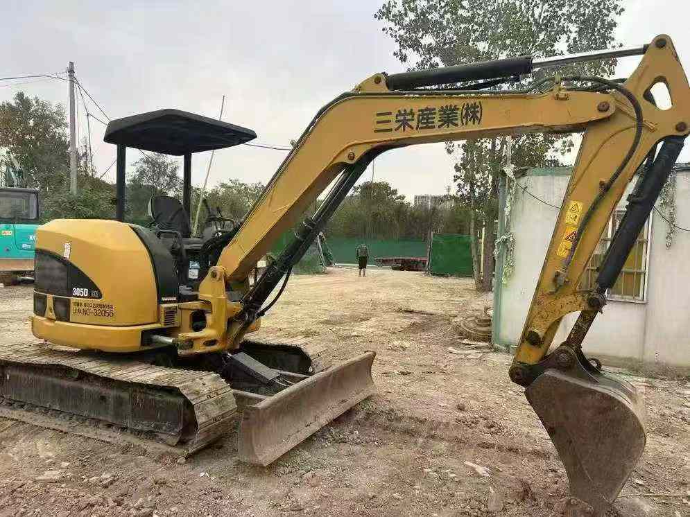Used Caterpillar 305ECR Excavator 2016 Model / 5