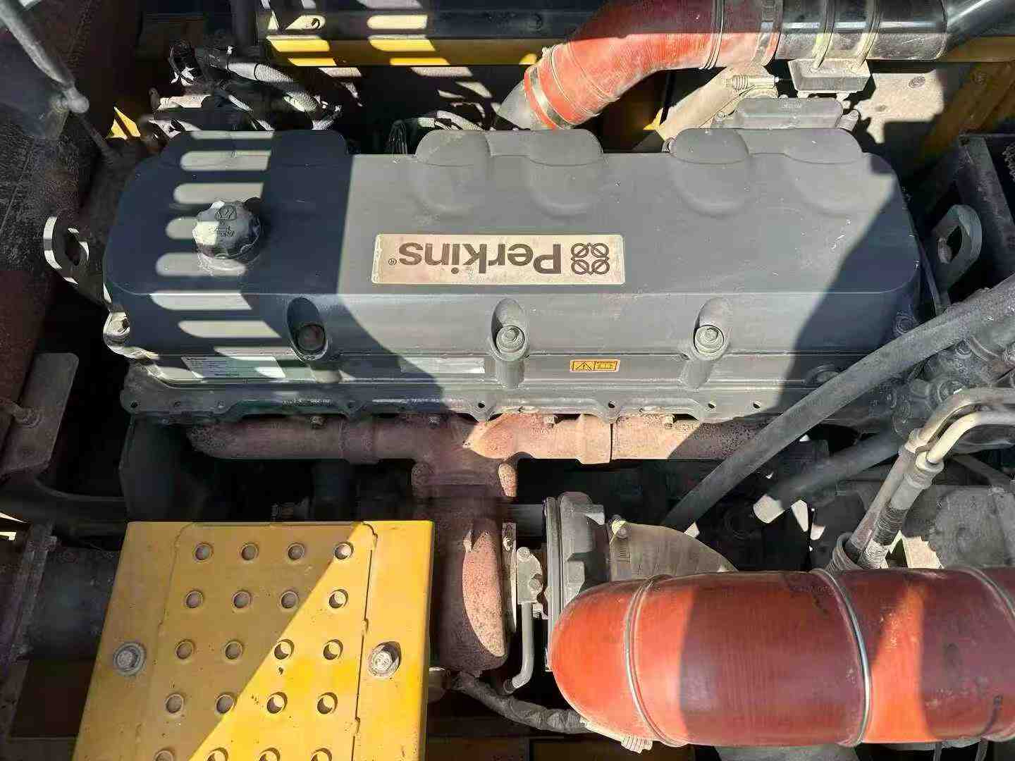 Used XCMG XE550DK Excavator 2021 Model / 4