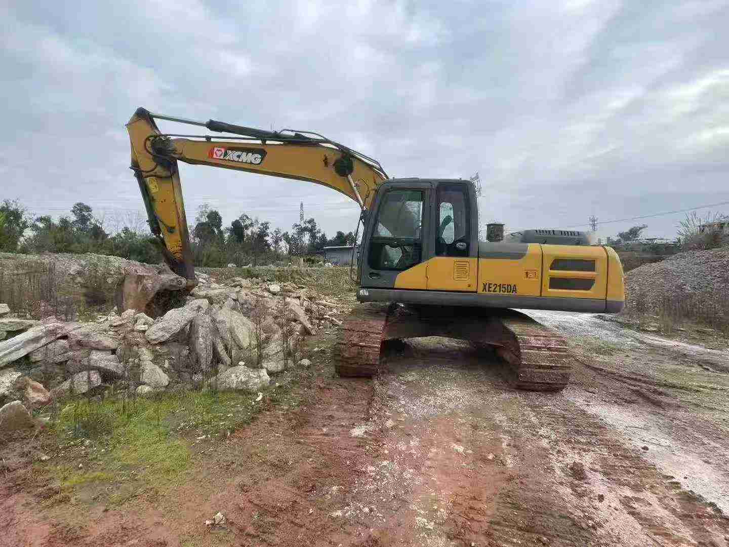 Used XCMG XE215 Excavator 2020 Model