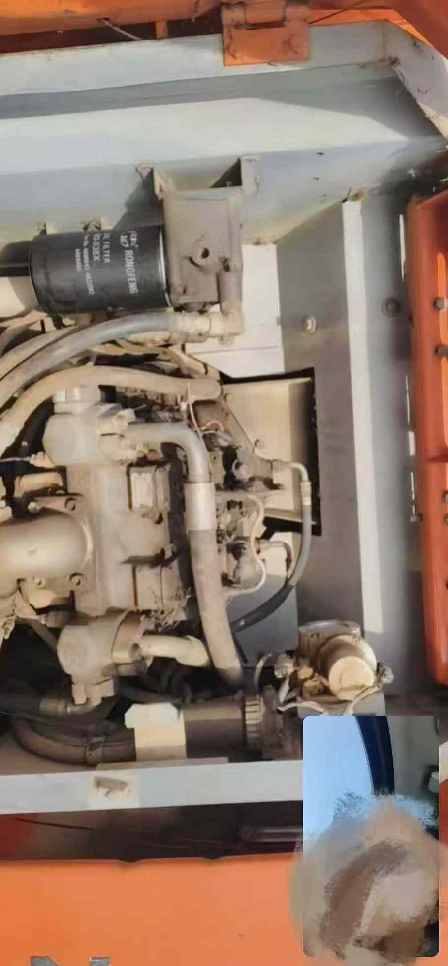 Used Hitachi ZAXIS200 Excavator 2013 Model / 4