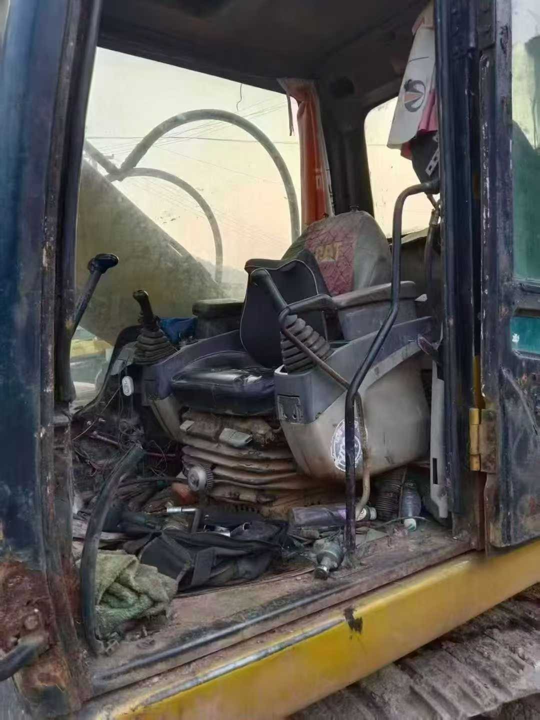 Used Caterpillar CT20 Excavator 2016 Model / 3